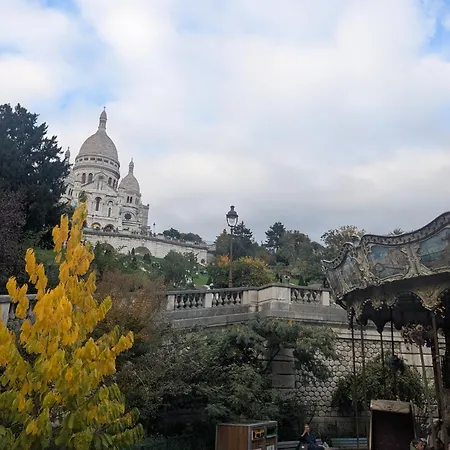 Cosy And Charming In Historic Montmartre Homestay Paris